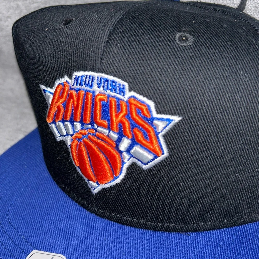 🗽🏀 New York Knicks NBA Basketball Structured SnapBack Hat 🏀🗽